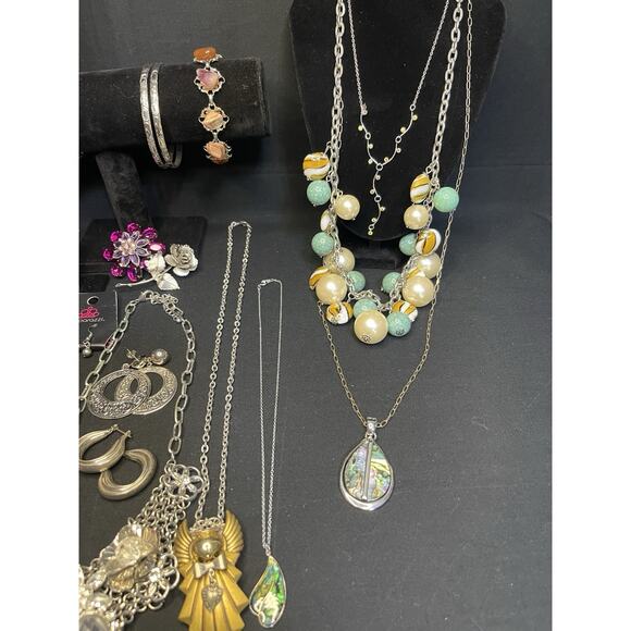 Vintage To Now Lot Silver tone Jewelry Necklace Bracelet Earrings Ring Brooch - Picture 2 of 10